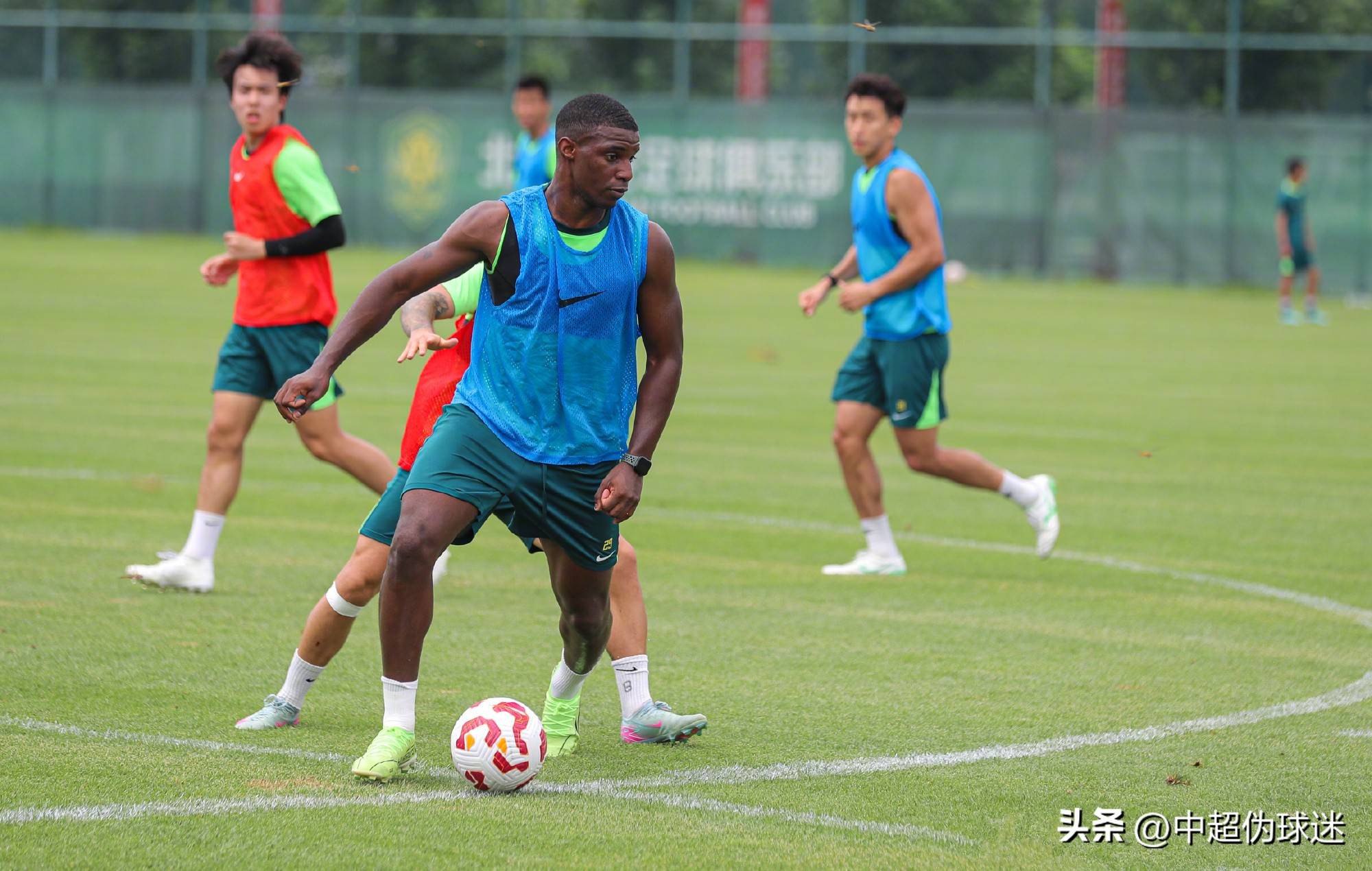 犹疑拖慢了 犹疑拖慢了